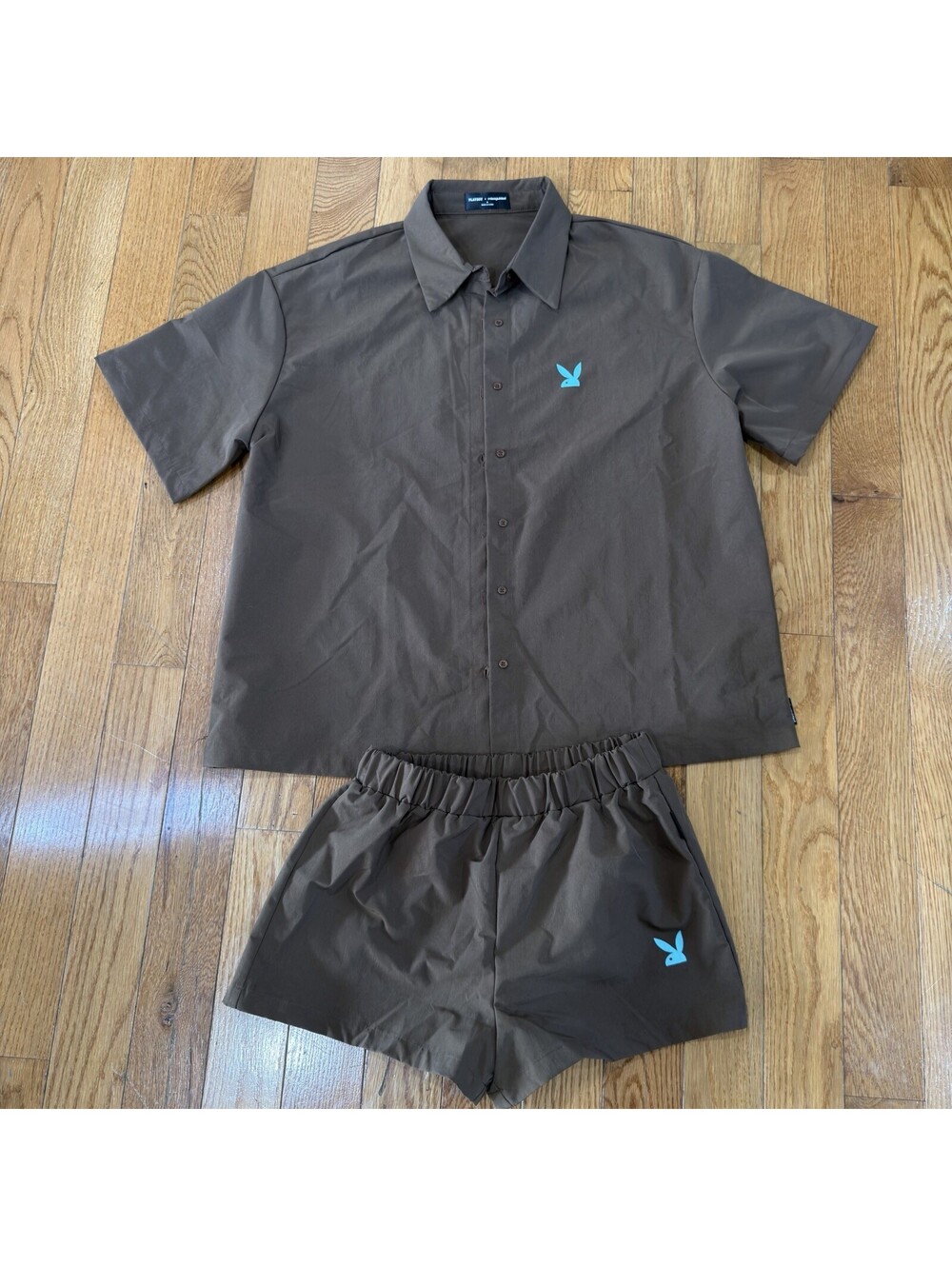 Playboy Women’s 2-Piece Button-Up Shirt & Shorts Set Brown Size Medium M Outfit